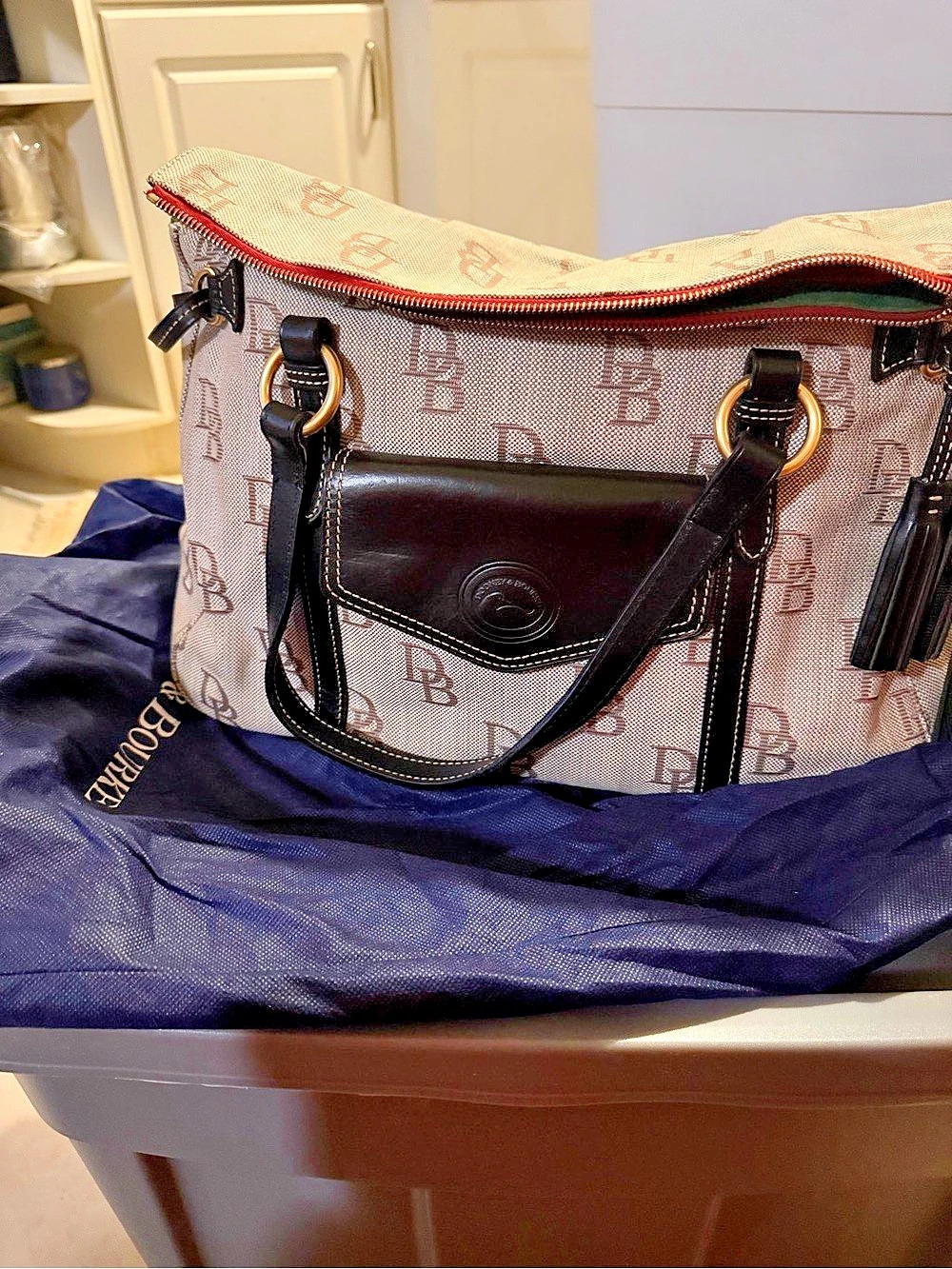 Dooney & Bourke Signature Tassel Tote Bag Gray & Black